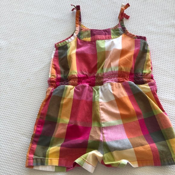 Gymboree Size 6-12 months Girl's Romper - Picture 2 of 5